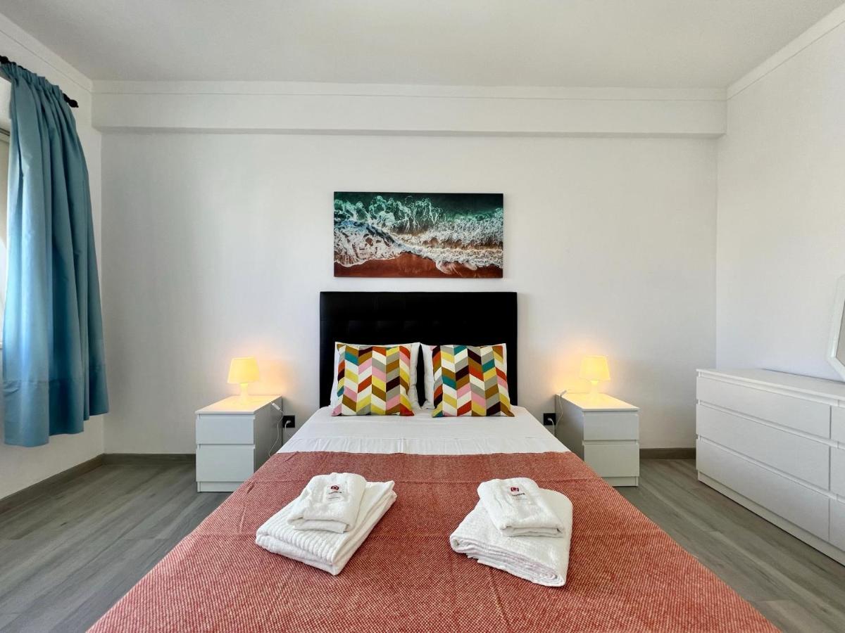 Apartmán Albufeira Downtown With Pool By Homing Exteriér fotografie