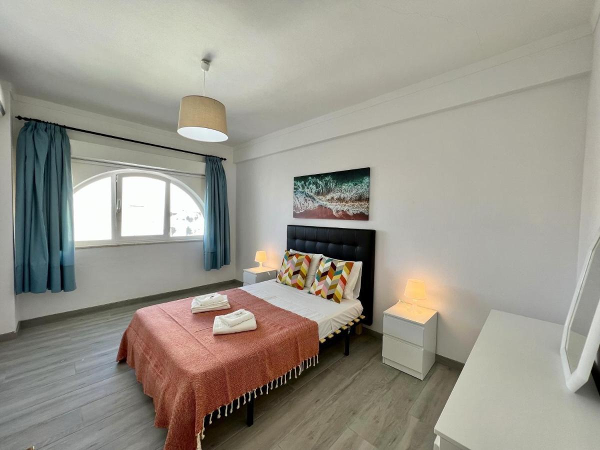 Apartmán Albufeira Downtown With Pool By Homing Exteriér fotografie