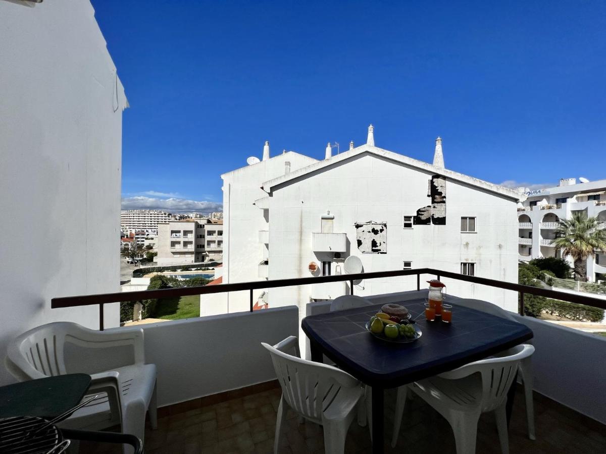 Apartmán Albufeira Downtown With Pool By Homing Exteriér fotografie